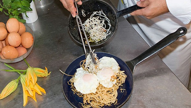 ������ ��������� �������� � El Calderito de la Abuela