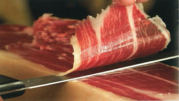 ������ ��������� �������� � Meson Castellano