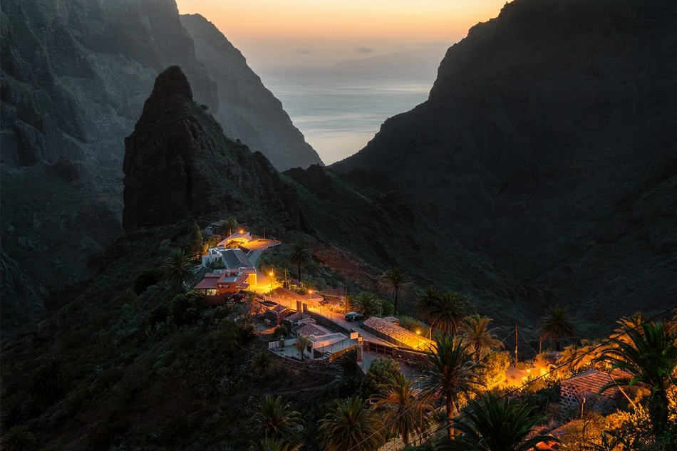 � ������������ ������� ����� � ����� ��������